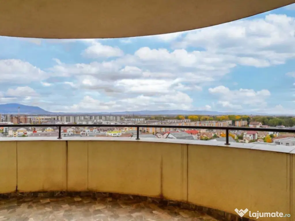 Apartament 3 camere, decomandat - zona Tractorul