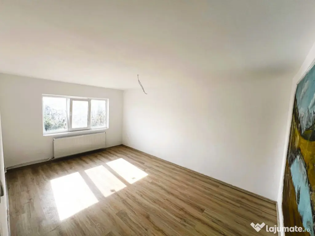 APARTAMENT 3 CAMERE RENOVAT, FINISAT, LIBER PENTRU MUTAT