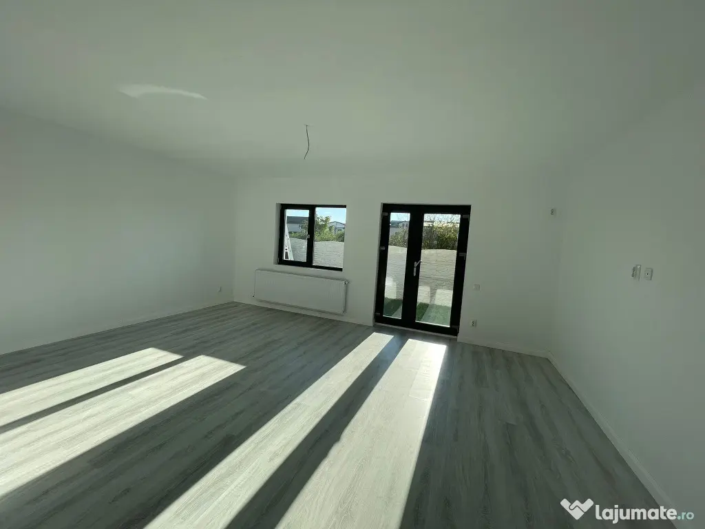 Casa 4 camere|2 locuri de parcare|finisaje de calitate 