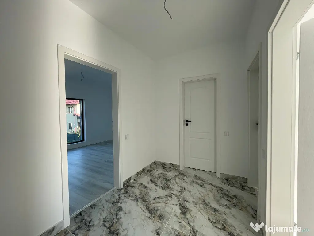 Casa 4 camere|2 locuri de parcare|finisaje de calitate 