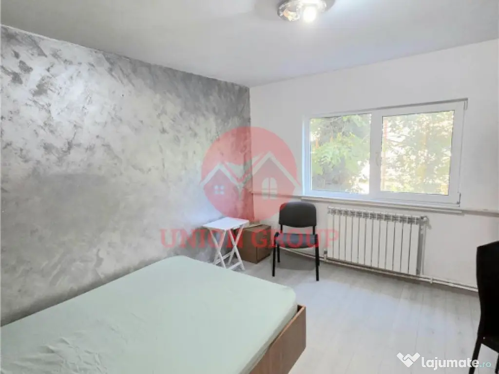 Apartament 3 Camere, Decomandat, Renovat, Navodari