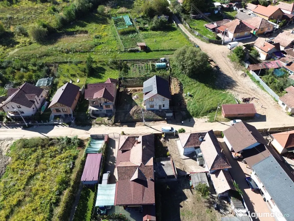 Teren intravilan Medias- zona Mosnei