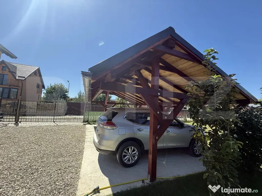 REDUCERE!! Vulcan – casă de vânzare cu panoramă montan? 