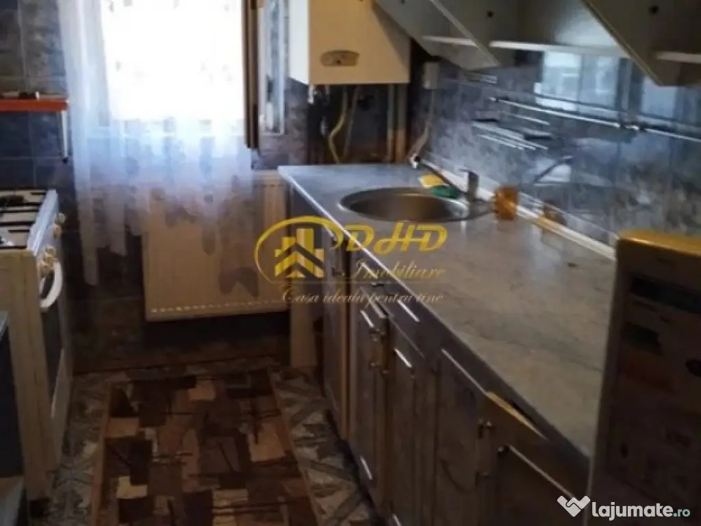 Apartamanet 3 camere Mircea cel Batran