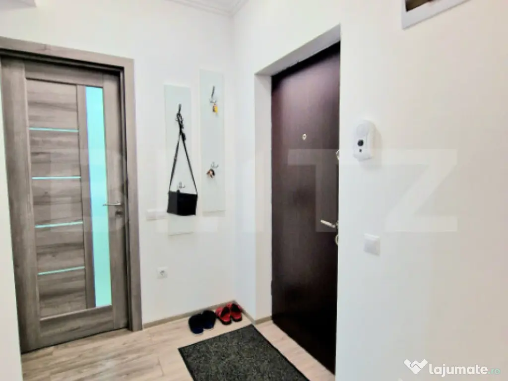 Apartament cu 3 camere, finisat modern, 62 mp, balcon, garaj