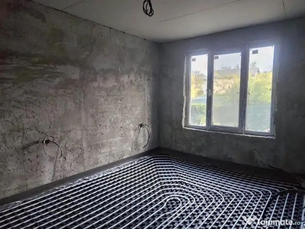 Vila noua, P+M, teren 350 mp - zona Bariera Traian - COMI... 