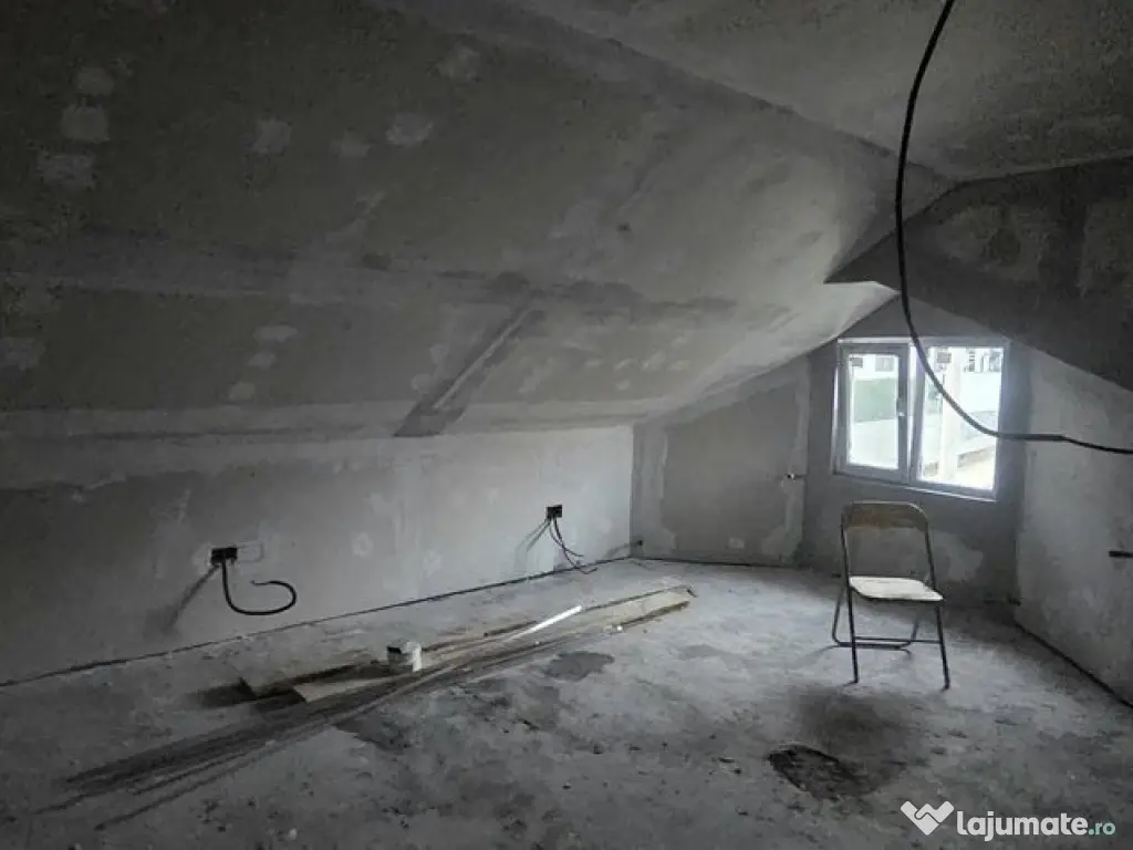 Vila noua, P+M, teren 350 mp - zona Bariera Traian - COMI... 