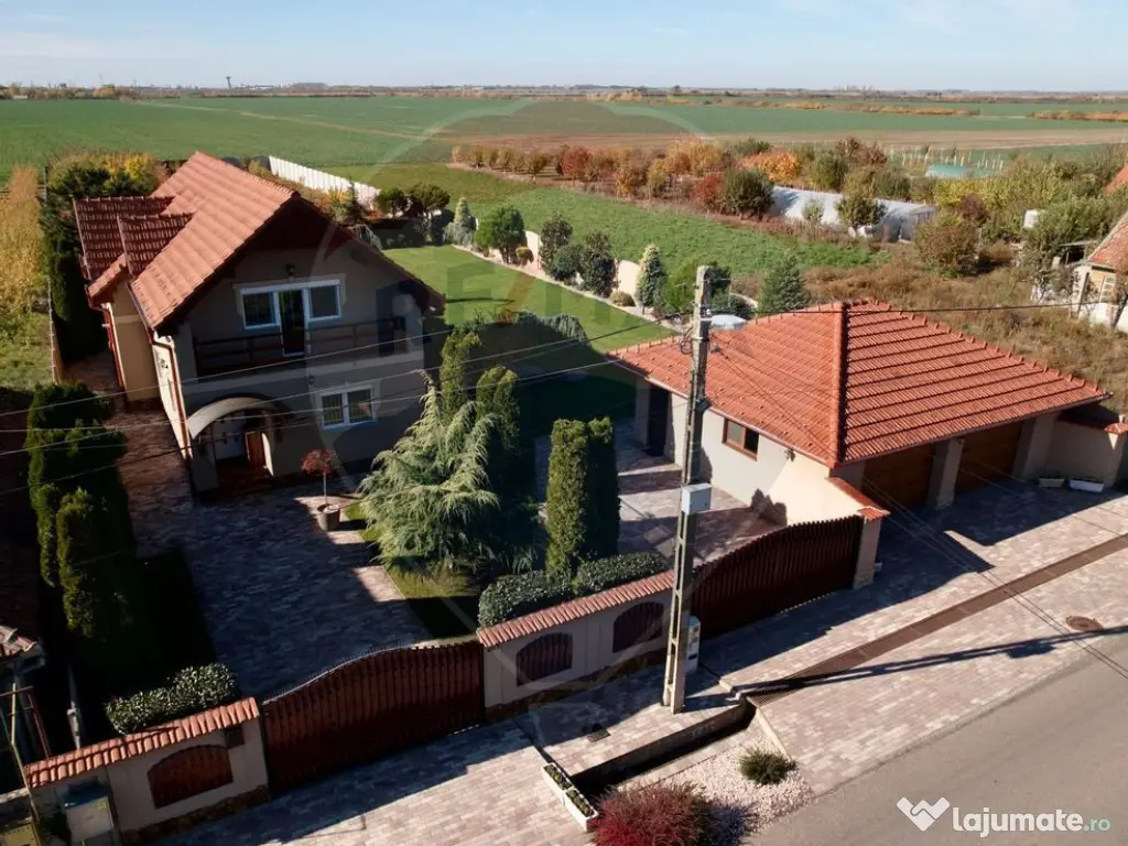 Casă impresionanta cu teren 2700mp garaj 2 masini si ter... 
