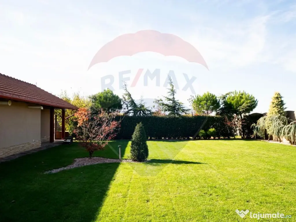 Casă impresionanta cu teren 2700mp garaj 2 masini si ter... 