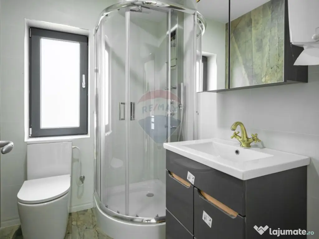 Casă nouă în Stupini: 4 camere, 3 băi și teren gener... 