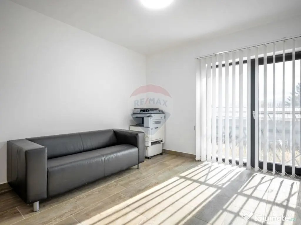 Casă nouă în Stupini: 4 camere, 3 băi și teren gener... 