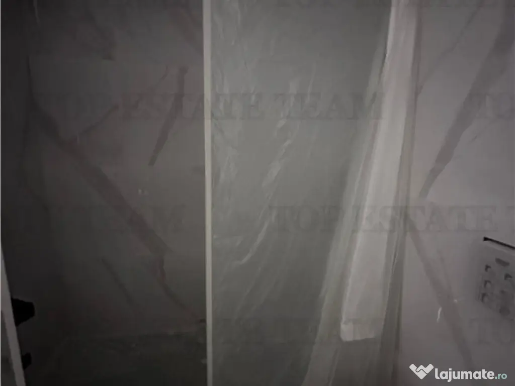 Apartament premium cu 4 camere si Terasa 40mp 