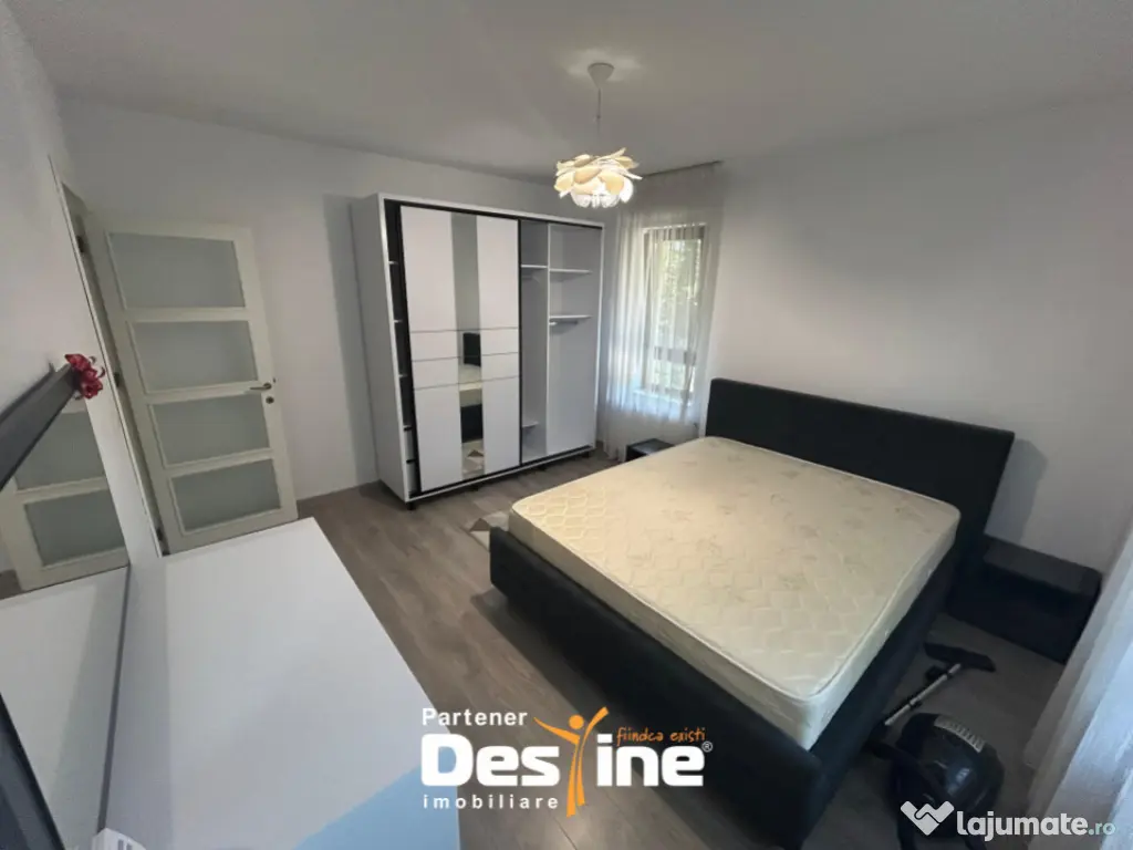 Apartament 2 camere decomandat - curte 100mp parcare si boxa 