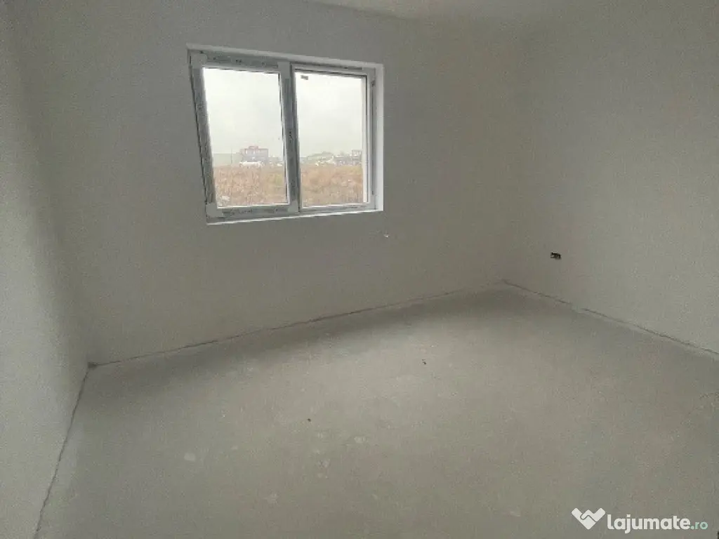 Apartament decomandat, balcon, toate utilitățile, Sos Alexandriei 