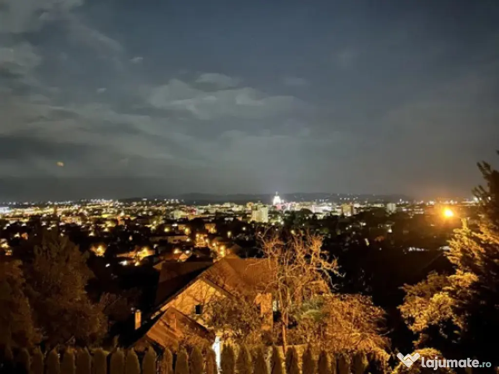 Parcelă de 3.72 ari – zonă Valea Rosie