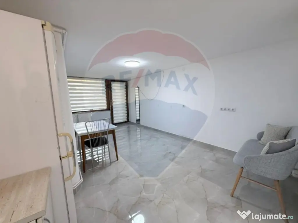 Apartament Spațios și Luminos în Zona Centrală-Inchir... 