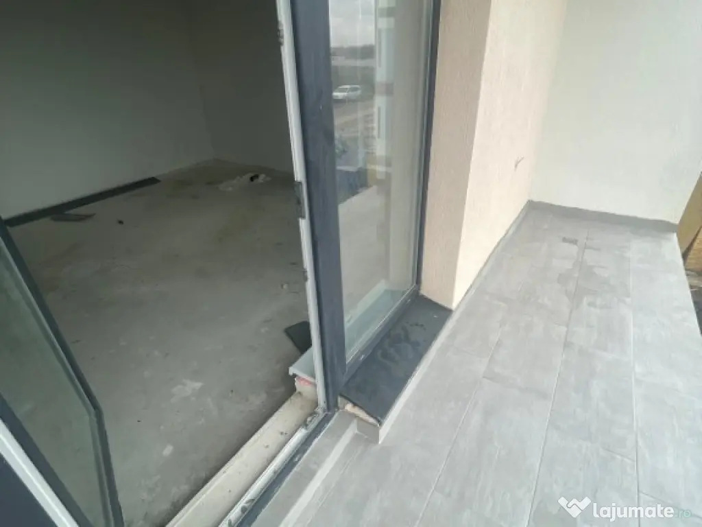 Apartament cu 2 camere, decomandat, 2 balcoane, finisaje la alegere