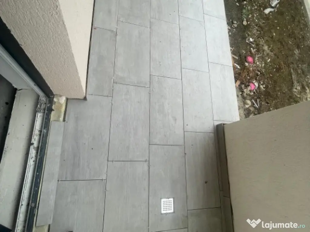 Apartament cu 2 camere, decomandat, 2 balcoane, finisaje la alegere