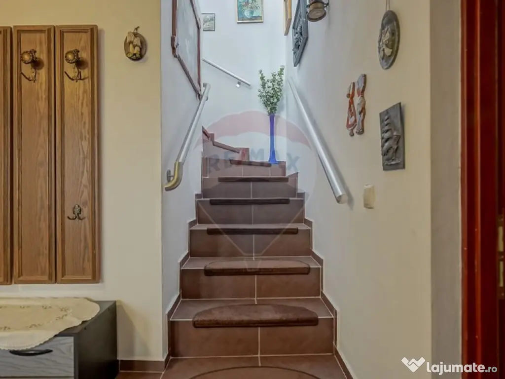 Comision 0 %! Casă de vânzare în Săcele, zona Cernatu! 