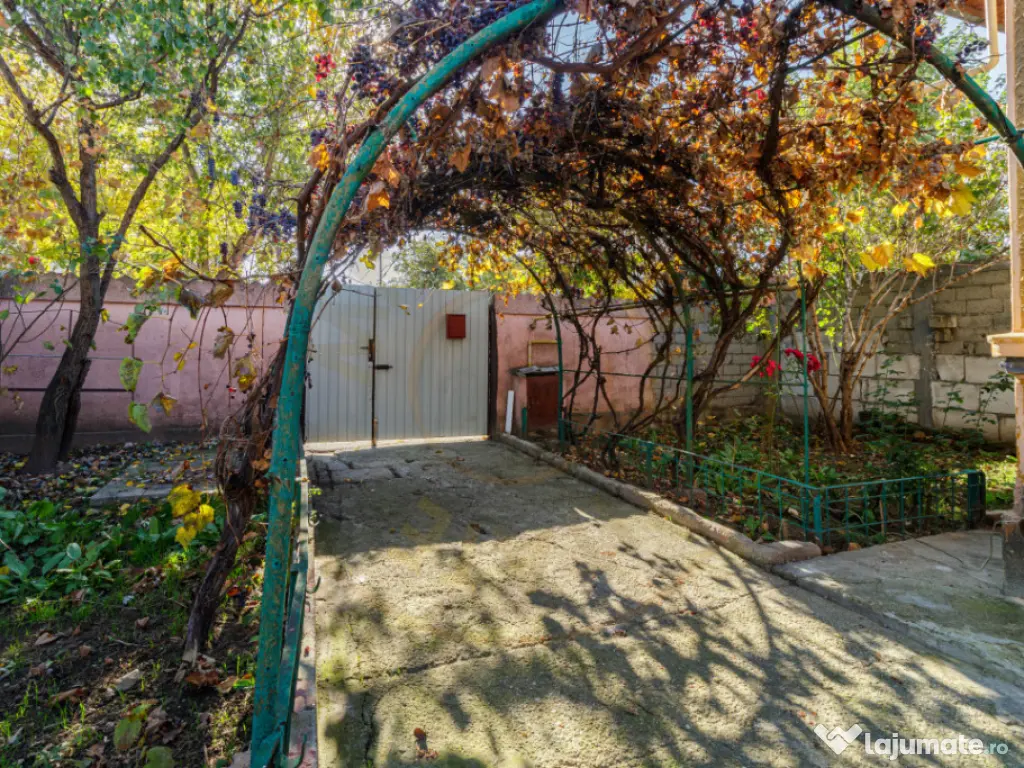 Casă cu teren 250 mp în Voluntari, str. Gheorghe Doja – 