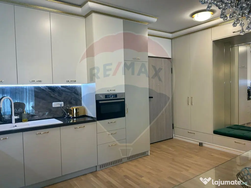 Apartament 3 camere LUX - bloc nou -2 locuri parcare subt... 