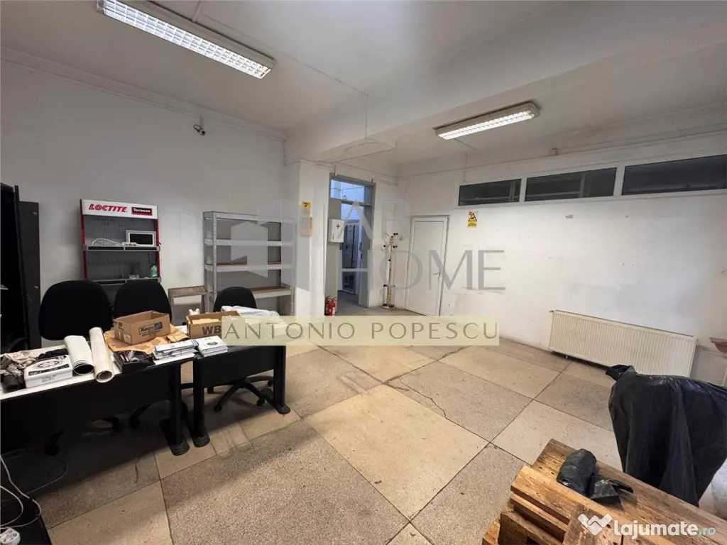 Spatiu comercial la parter de bloc, in Ploiesti, zona Bd. Bu 