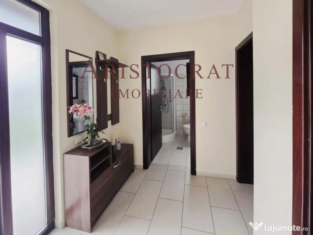 Vila 4 camere Paradisul Verde 