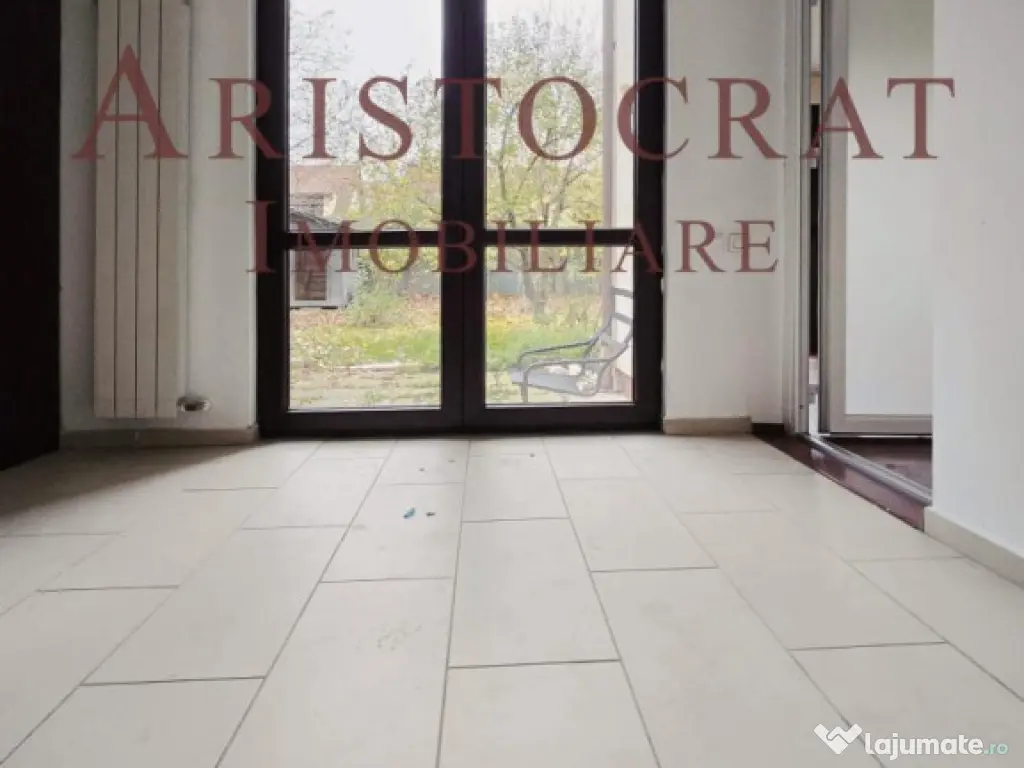 Vila 4 camere Paradisul Verde 