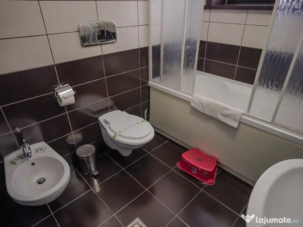 Pensiune cu 21 camere situata in Sinaia 