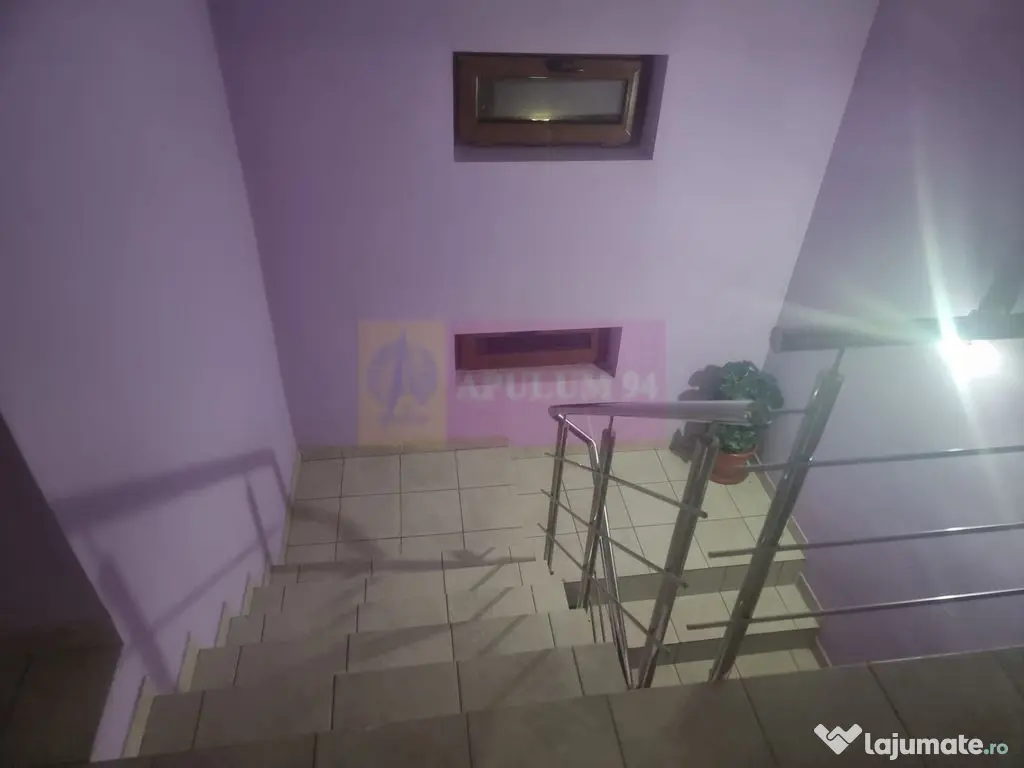 ISLAZ / IF - CASA P+1 (7 CAM) DE VANZARE 