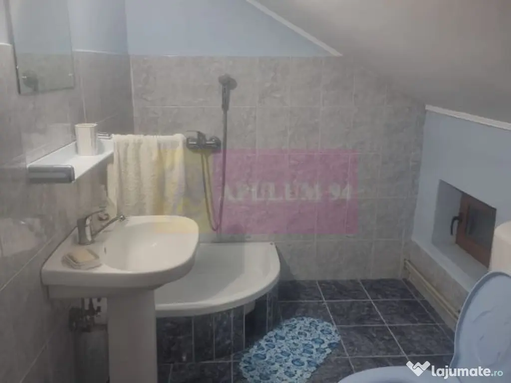 ISLAZ / IF - CASA P+1 (7 CAM) DE VANZARE 