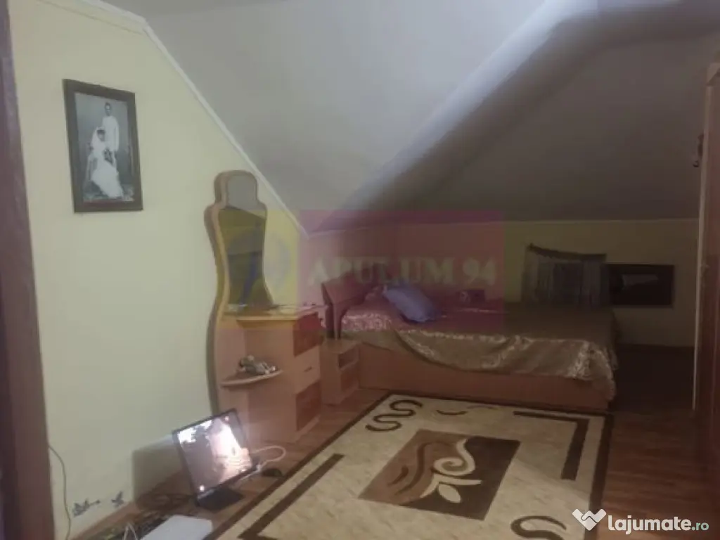 ISLAZ / IF - CASA P+1 (7 CAM) DE VANZARE 