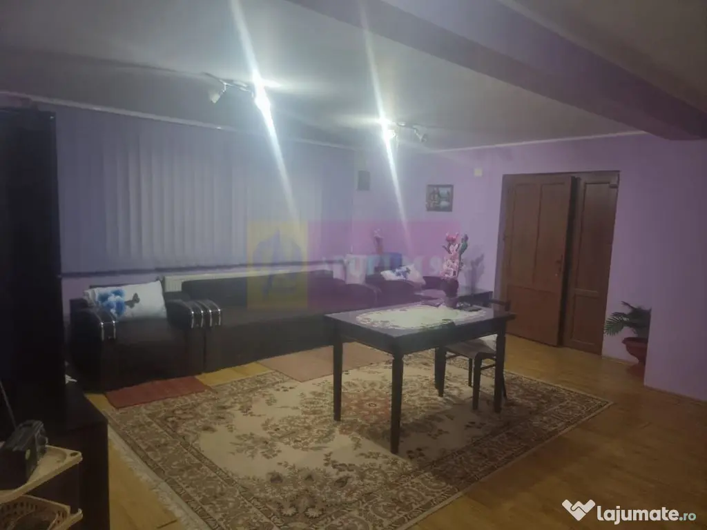 ISLAZ / IF - CASA P+1 (7 CAM) DE VANZARE 