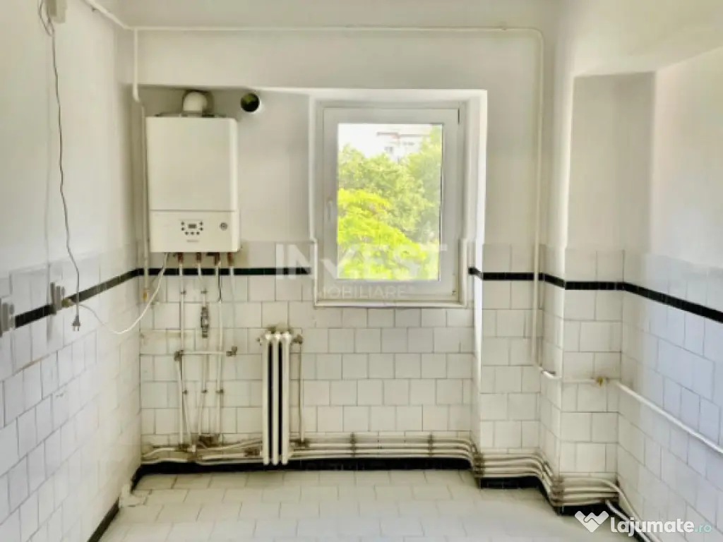 DE VANZARE-APARTAMENT 4 CAMERE-GALATA