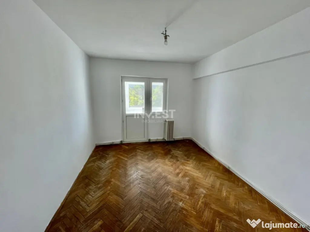 DE VANZARE-APARTAMENT 4 CAMERE-GALATA