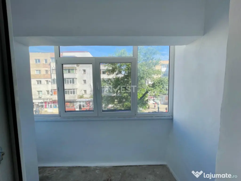DE VANZARE-APARTAMENT 4 CAMERE-GALATA