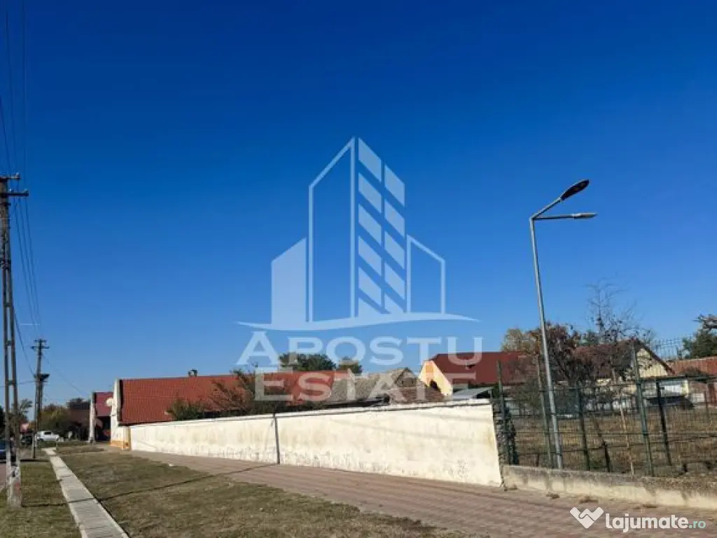 Casa cu teren de 1.600 mp in Checea langa primarie. 