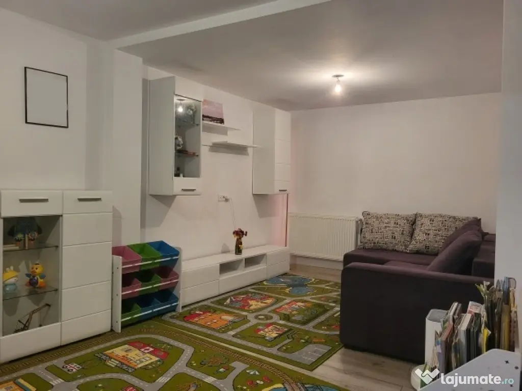 Casa, 4 camere,constructie 1970,teren 259mp,Bucurestii Noi,215.000euro 