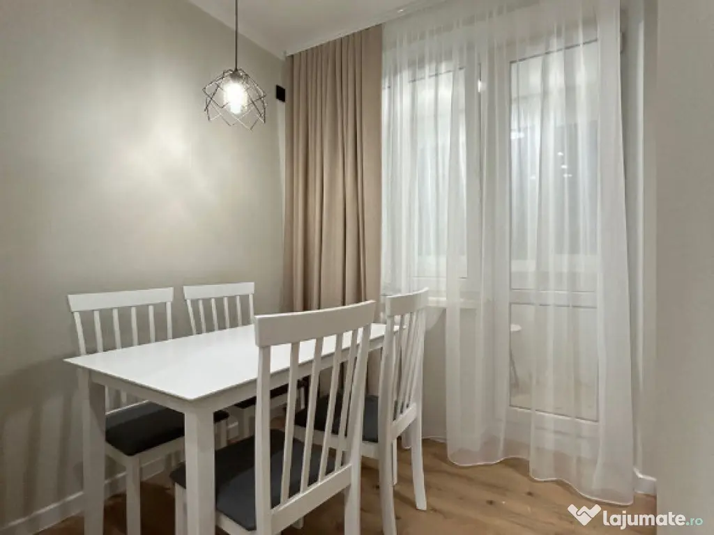 Garsoniera de inchiriat in zona Vitan Mall