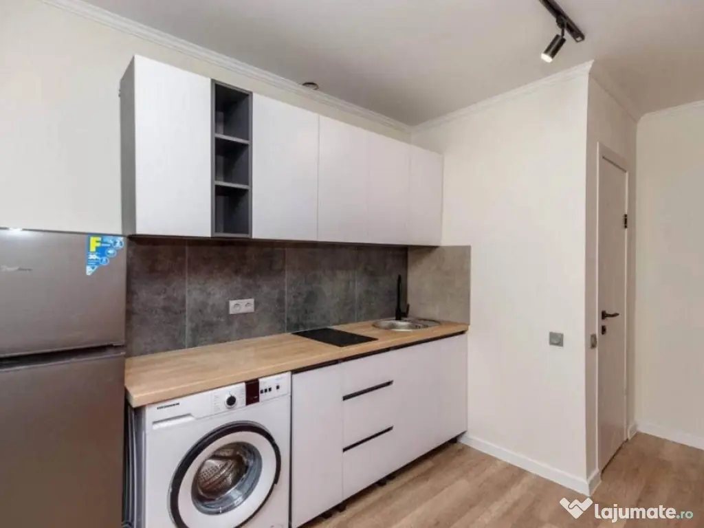 Garsoniera de inchiriat in zona Vitan Mall