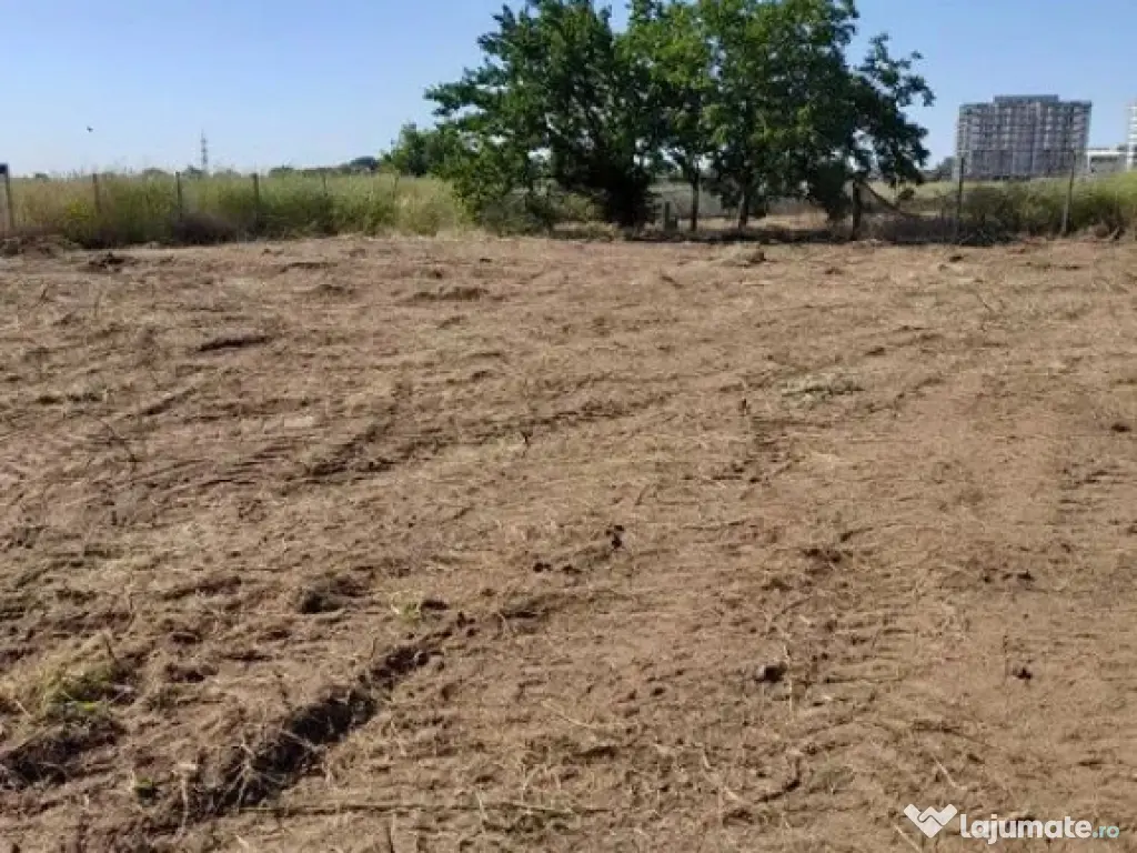 Teren Km5 Veterani -partea cu parcul 