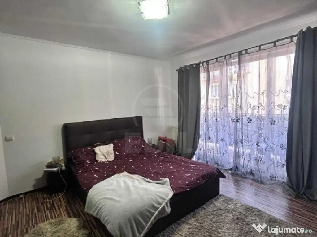 Apartament 1 camera decomandat zona Florilor 