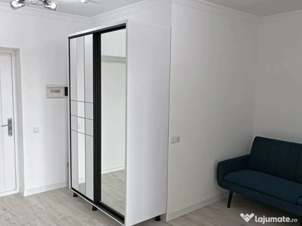 Garsoniera de inchiriat in zona Victoriei