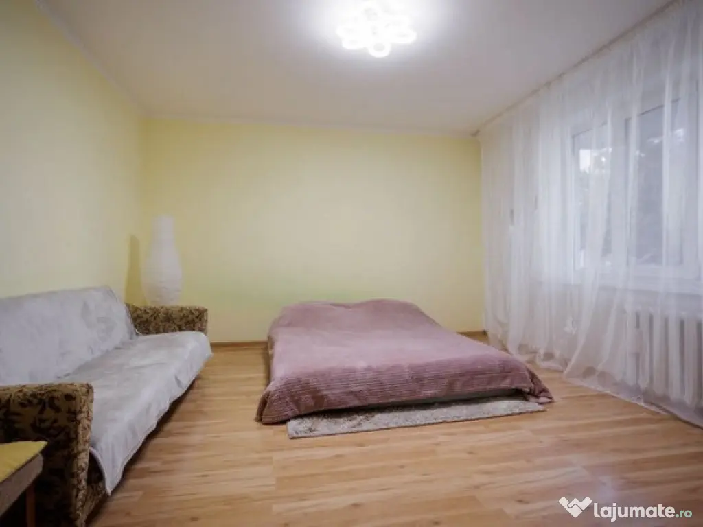 Garsonieră de inchiriat in zona Piața Muncii