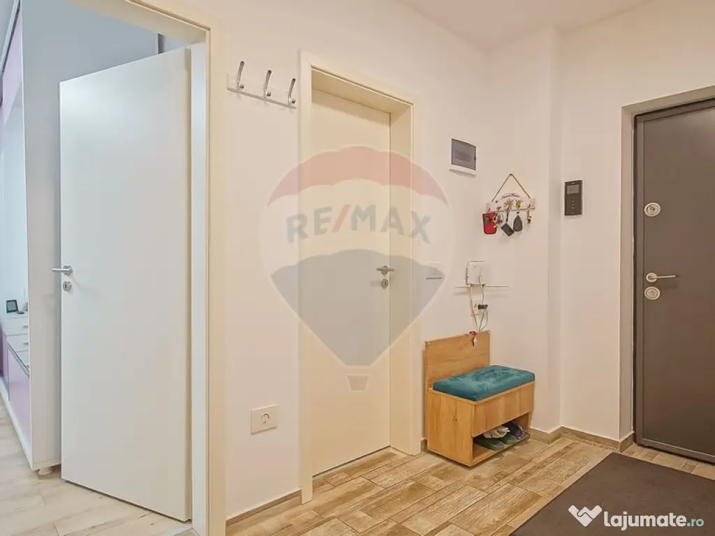 Comision 0 %! Apartament cu 2 camere de vânzare, Tractorul! 