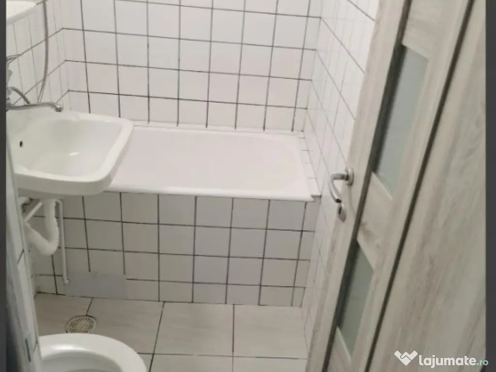 Apartament 3 camere renovat complet Grivitei 