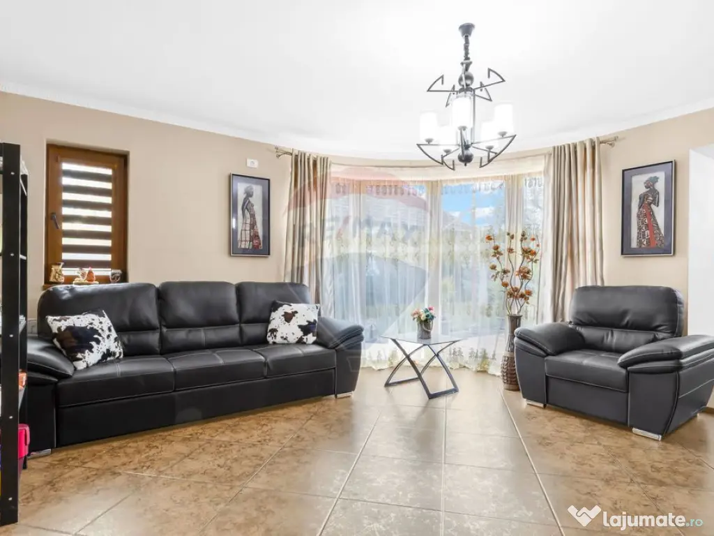 Casă noua pe colt si teren 1079 mp de vanzare in Macea,Arad 