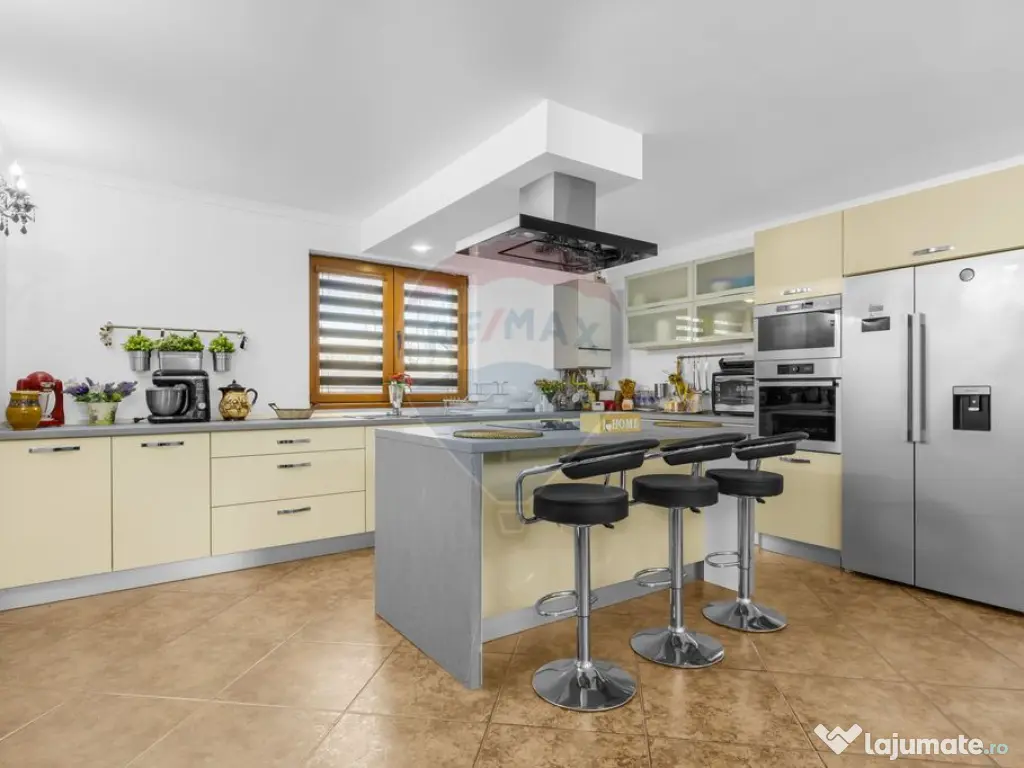 Casă noua pe colt si teren 1079 mp de vanzare in Macea,Arad 