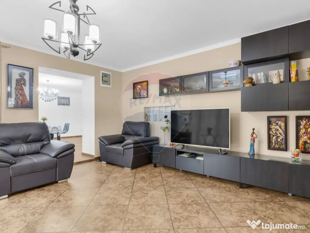 Casă noua pe colt si teren 1079 mp de vanzare in Macea,Arad 