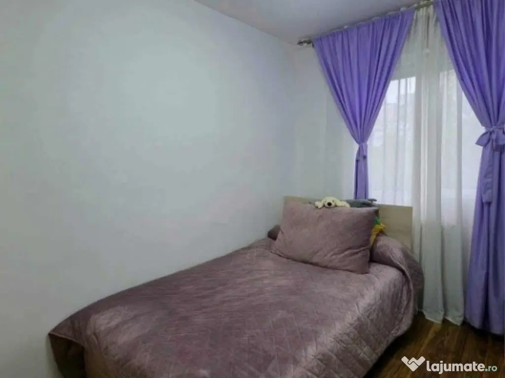 Vand apartament 2 camere ultracentral